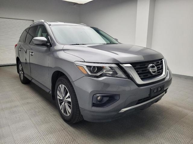 Photo of 2019 Gun Metallic Nissan Pathfinder