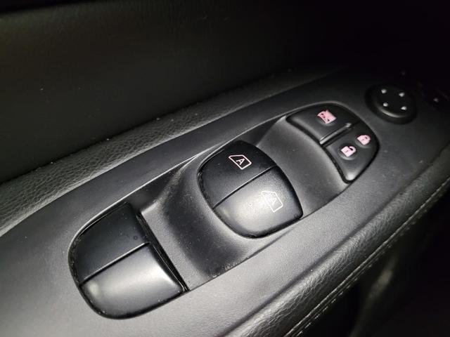 Photo of 2019 Gun Metallic Nissan Pathfinder