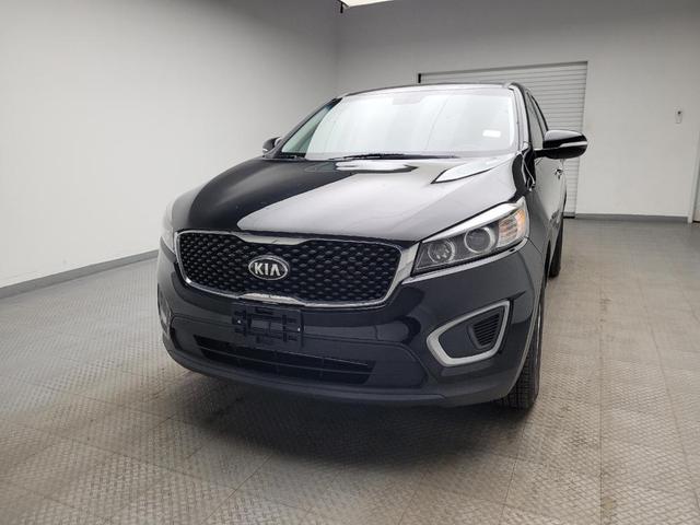 Photo of 2016 Ebony Black Kia Sorento