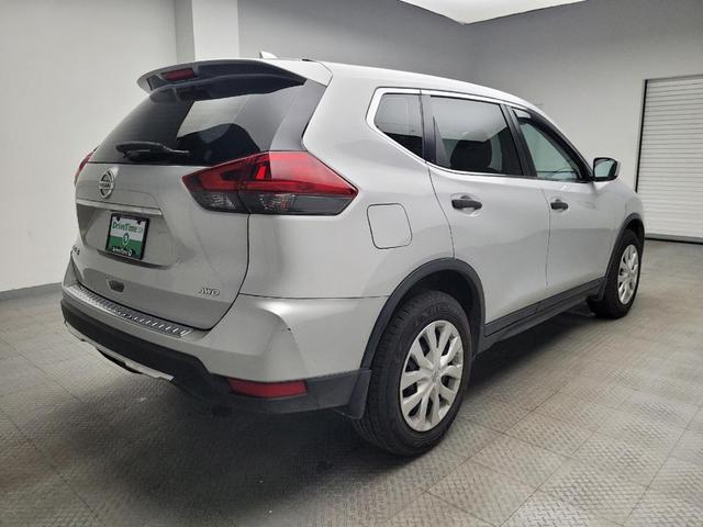 Photo of 2018 Brilliant Silver Nissan Rogue