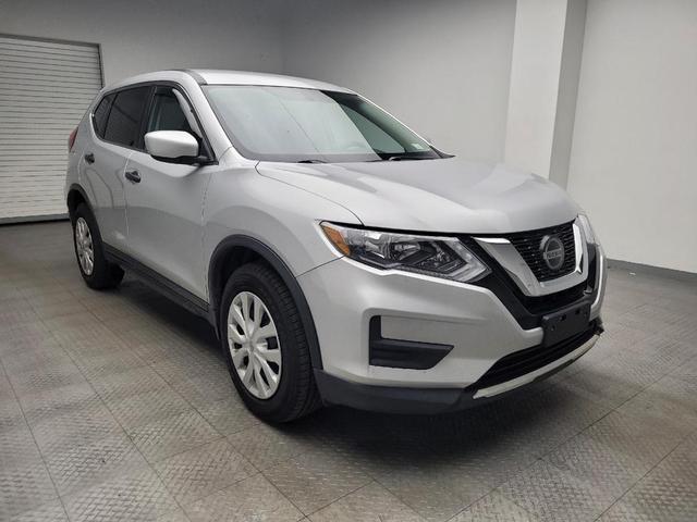 Photo of 2018 Brilliant Silver Nissan Rogue