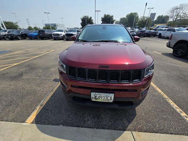 Photo of 2021 Velvet Red Pearlcoat Jeep Compass