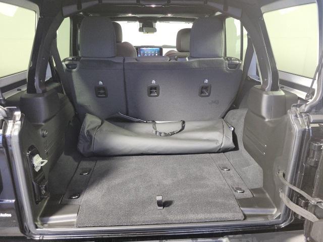 Photo of 2024 Black Clearcoat Jeep Wrangler