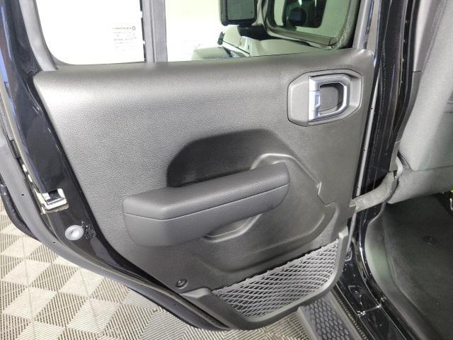Photo of 2024 Black Clearcoat Jeep Wrangler