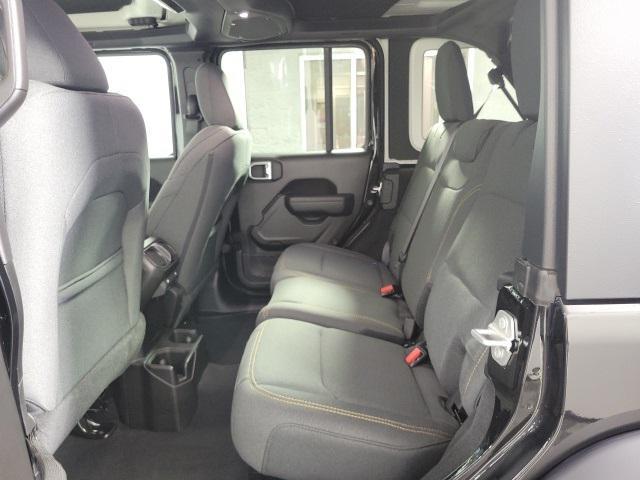 Photo of 2024 Black Clearcoat Jeep Wrangler