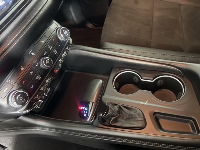 Photo of 2022 DB Black Clearcoat Dodge Durango