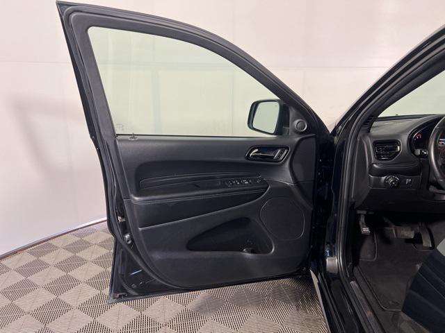 Photo of 2022 DB Black Clearcoat Dodge Durango