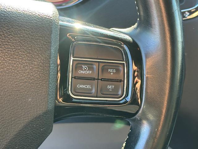 Photo of 2020 Granite Pearlcoat Dodge Grand Caravan