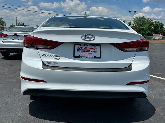Photo of 2017 Quartz White Pearl Hyundai ELANTRA