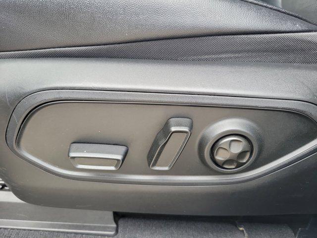 Photo of 2022 Silver Zynith Jeep Grand Cherokee