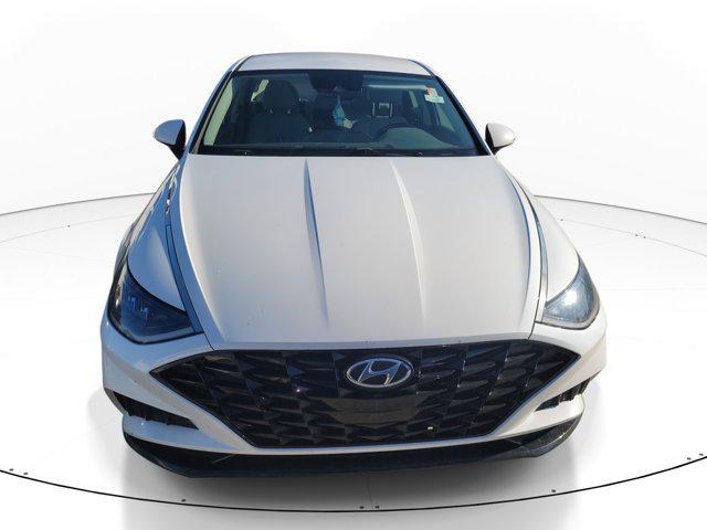 Photo of 2020 Quartz White Hyundai SONATA