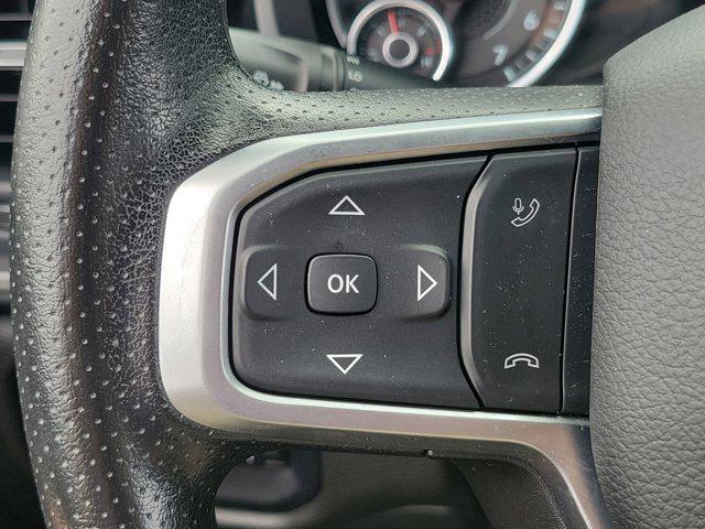 Photo of 2025 Diamond Black Crystal Pearlcoat RAM 1500