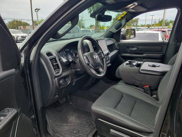 Photo of 2025 Diamond Black Crystal Pearlcoat RAM 1500