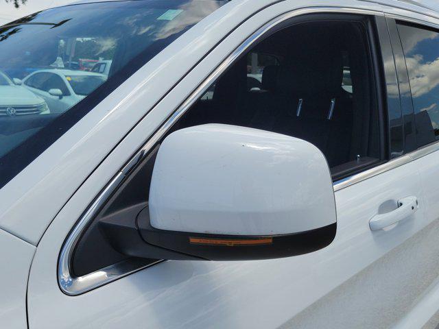 Photo of 2021 Bright White Clearcoat Jeep Grand Cherokee