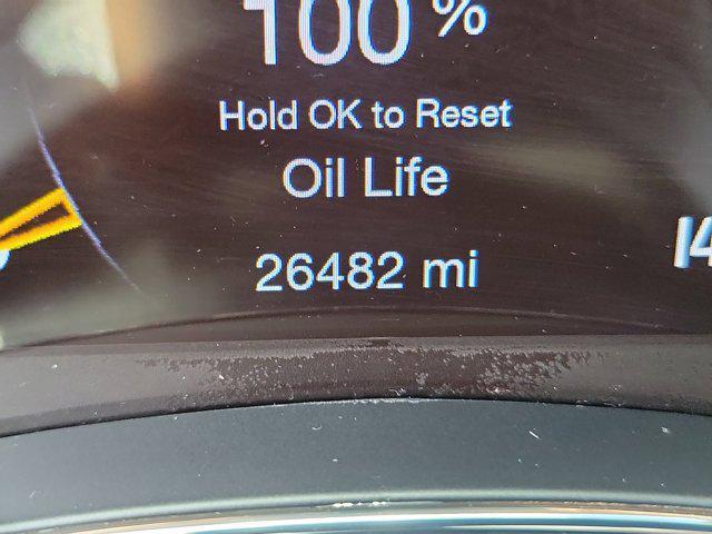Photo of 2021 Bright White Clearcoat Jeep Grand Cherokee