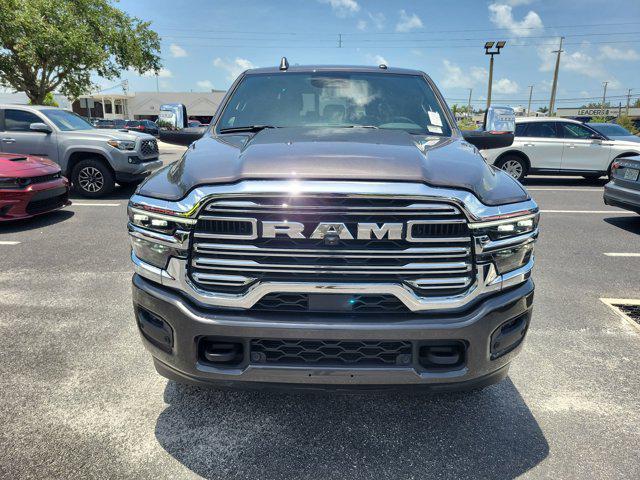 Photo of 2025 Granite Crystal Metallic Clearcoat RAM 2500