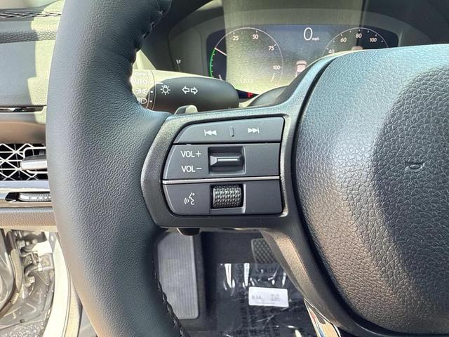Photo of 2025 Urban Gray Pearl Honda Accord Hybrid