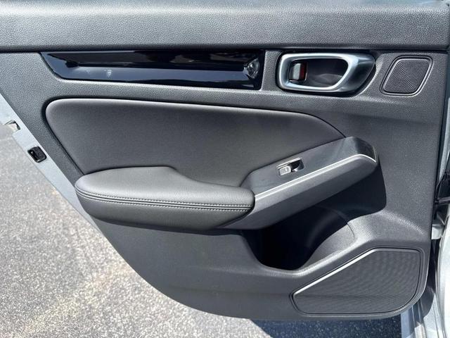 Photo of 2026 Solar Silver Metallic Honda Civic Hybrid