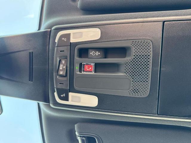 Photo of 2026 Solar Silver Metallic Honda Civic Hybrid