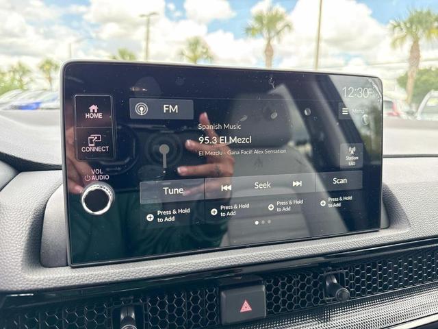 Photo of 2026 Crystal Black Pearl Honda CR-V