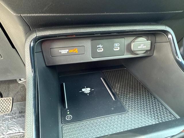 Photo of 2026 Solar Silver Metallic Honda CR-V Hybrid