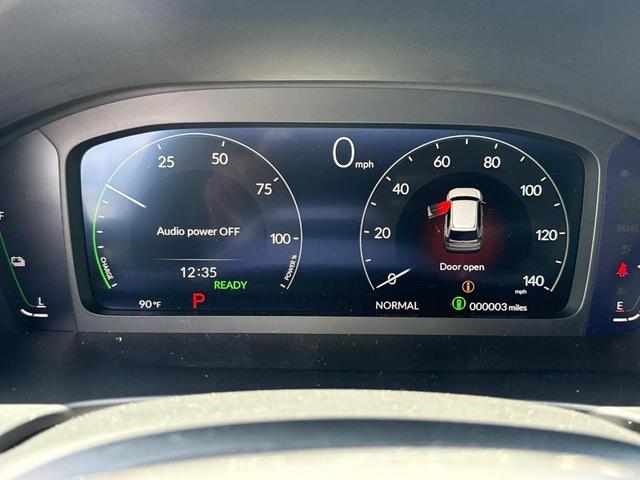 Photo of 2026 Solar Silver Metallic Honda CR-V Hybrid