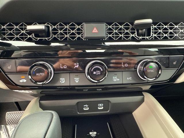 Photo of 2025 Meteorite Gray Metallic Honda Accord Hybrid