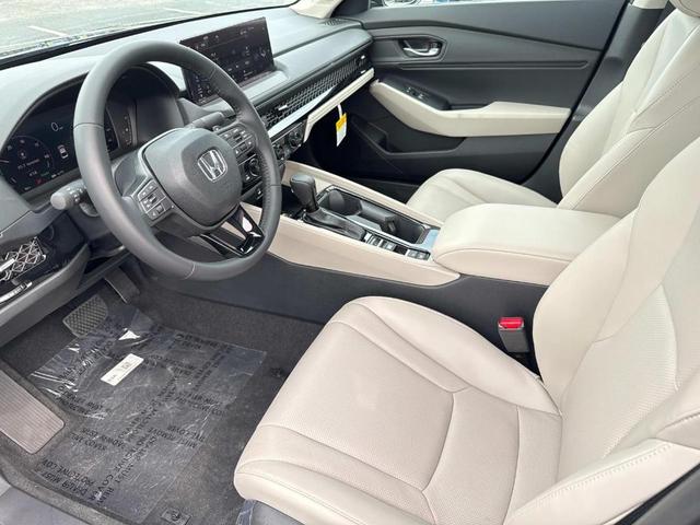 Photo of 2025 Meteorite Gray Metallic Honda Accord Hybrid