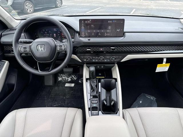 Photo of 2025 Meteorite Gray Metallic Honda Accord Hybrid