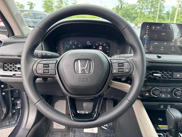 Photo of 2025 Meteorite Gray Metallic Honda Accord Hybrid