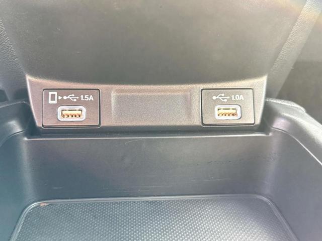 Photo of 2022 Lunar Silver Metallic Honda CR-V Hybrid