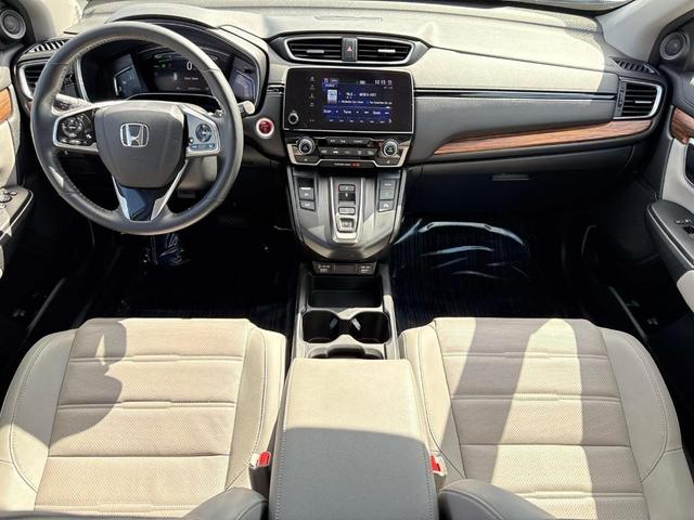 Photo of 2022 Lunar Silver Metallic Honda CR-V Hybrid