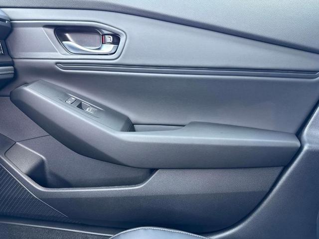 Photo of 2025 Urban Gray Pearl Honda Accord Hybrid