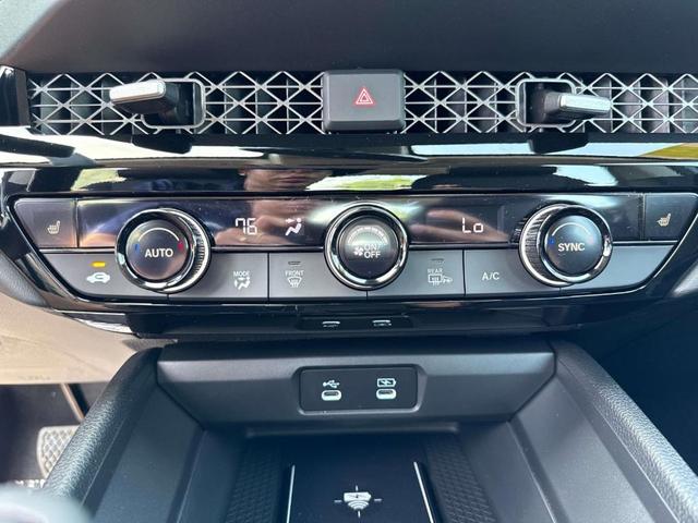 Photo of 2025 Urban Gray Pearl Honda Accord Hybrid