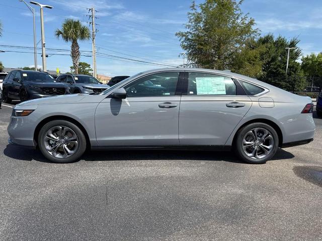 Photo of 2025 Urban Gray Pearl Honda Accord Hybrid