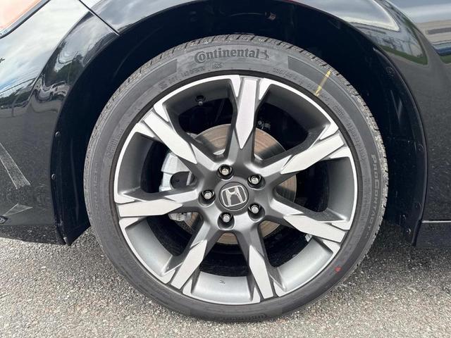 Photo of 2026 Crystal Black Pearl Honda Civic Hybrid