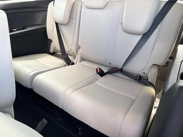 Photo of 2026 Modern Steel Metallic Honda Odyssey