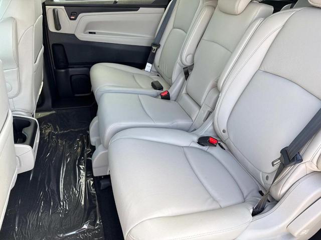 Photo of 2026 Modern Steel Metallic Honda Odyssey