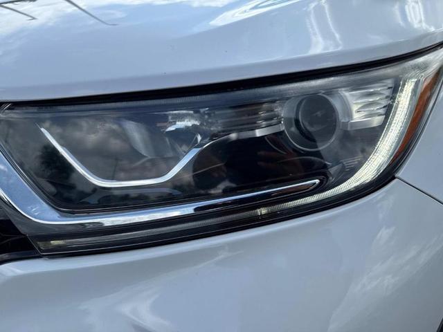 Photo of 2019 Platinum White Pearl Honda CR-V