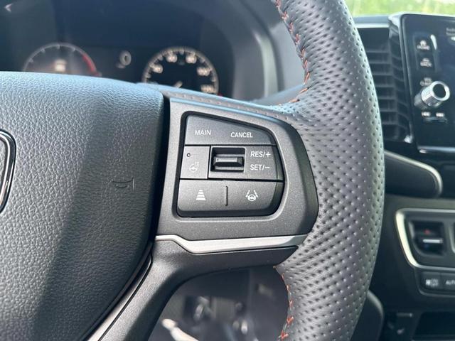 Photo of 2025 Platinum White Pearl Honda Ridgeline