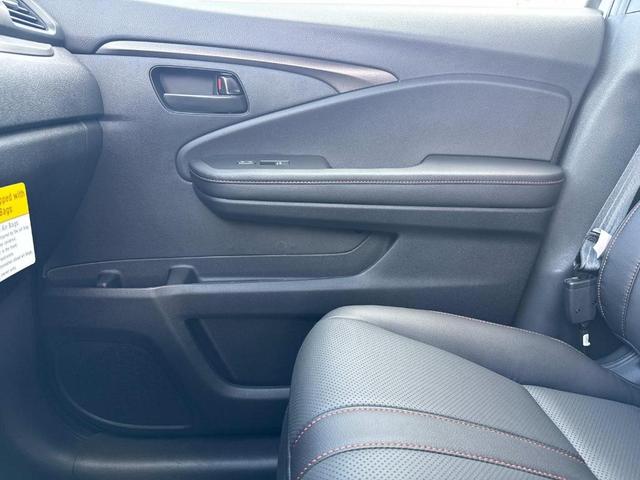 Photo of 2025 Platinum White Pearl Honda Ridgeline