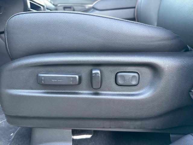 Photo of 2025 Platinum White Pearl Honda Ridgeline