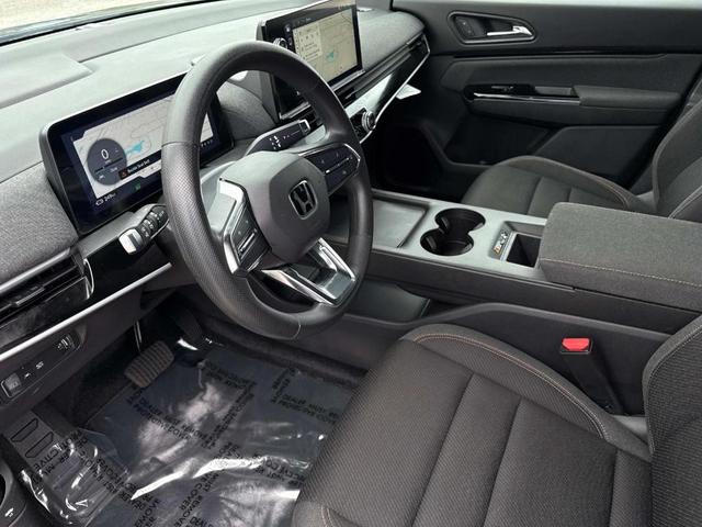 Photo of 2024 Raven Black Honda Prologue
