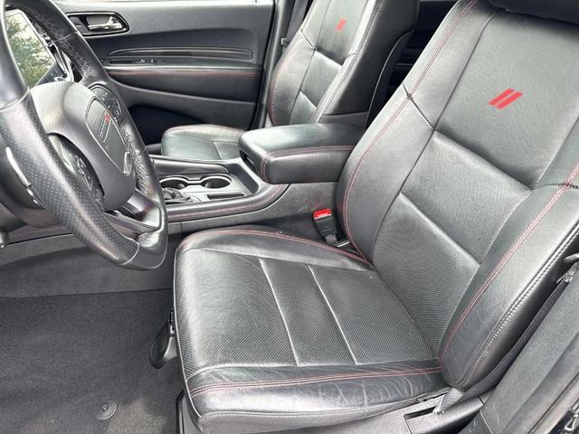 Photo of 2023 DB Black Clearcoat Dodge Durango