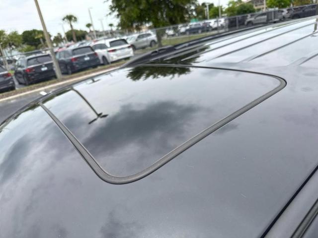 Photo of 2023 DB Black Clearcoat Dodge Durango