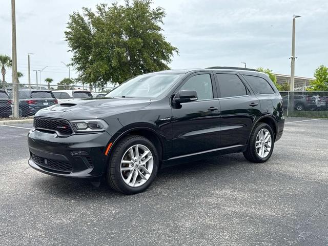 Photo of 2023 DB Black Clearcoat Dodge Durango