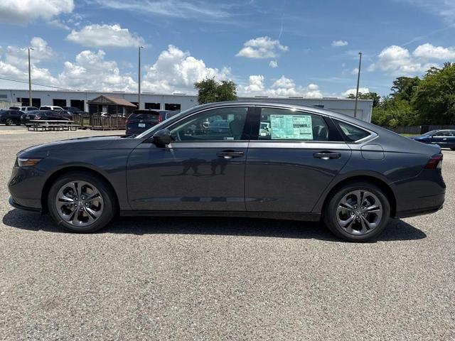 Photo of 2025 Meteorite Gray Metallic Honda Accord Hybrid
