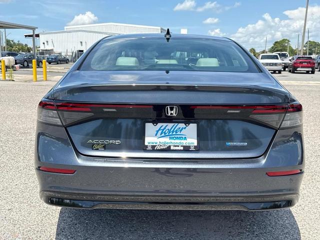 Photo of 2025 Meteorite Gray Metallic Honda Accord Hybrid