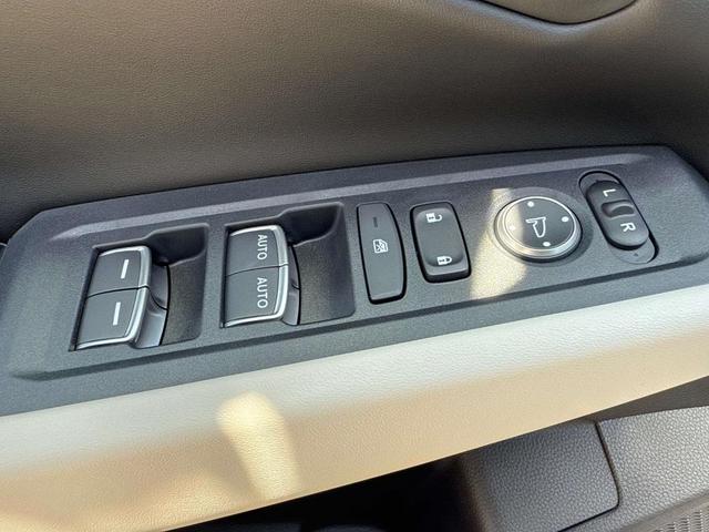 Photo of 2025 Meteorite Gray Metallic Honda Accord Hybrid