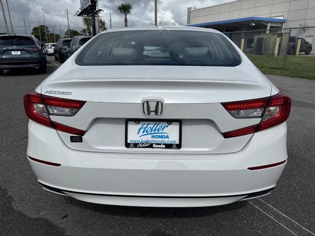 Photo of 2019 Platinum White Pearl Honda Accord